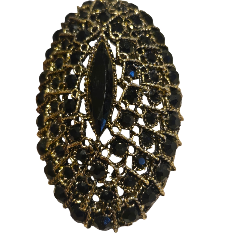 Vintage Elegant Black and Gold Women's Brooch